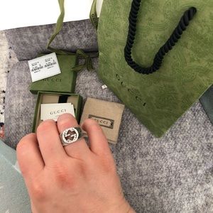 Authentic Men's Interlocking-G Silver Paisley Ring Size US 9